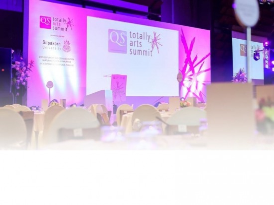 ติดตั้งระบบเสียง ภาพ แสง ฉาก